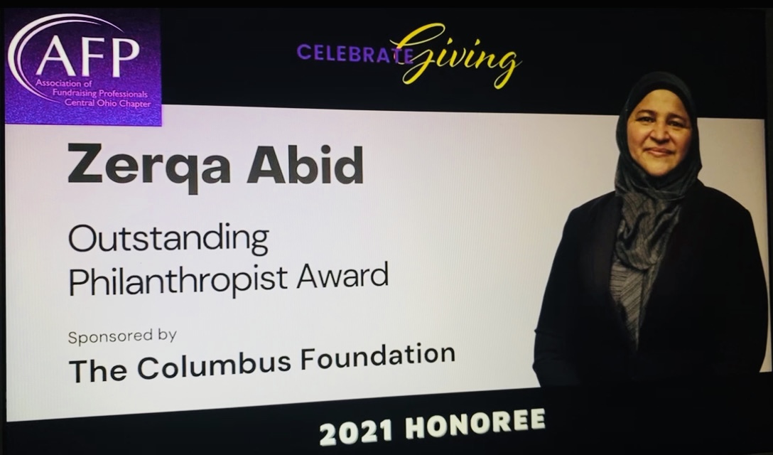 Zerqa Abid Recieves the Outstanding Philanthropist Award